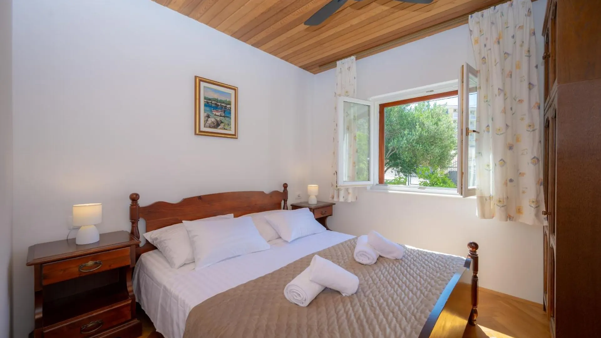 Villa Lahor With Private Pool Seget Vranjica Croatia