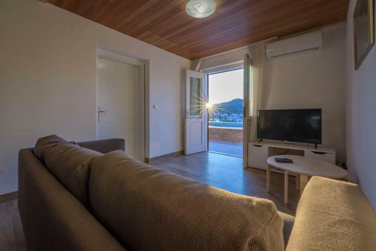 Villa Lahor With Private Pool Seget Vranjica Croatia